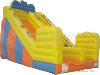 【廣花氣模沖水充氣滑梯 大型充氣玩具】價格,廠家,圖片,其他水上游樂設備,廣州市廣花氣模-